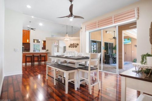 7566 Citrus Hill Ln, Naples FL  34109-0600 exterior