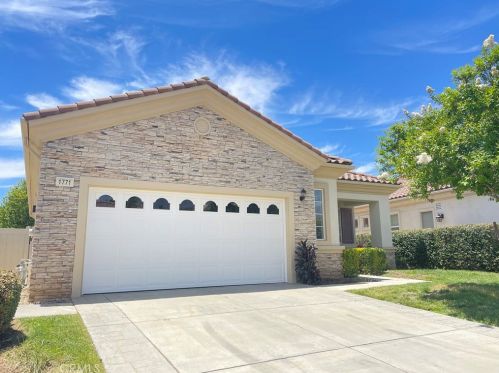 1771 Muirfield Ln, Beaumont, CA 92223-8567