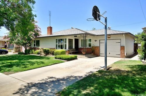 426 Garland Ave, Fresno, CA 93705-2940