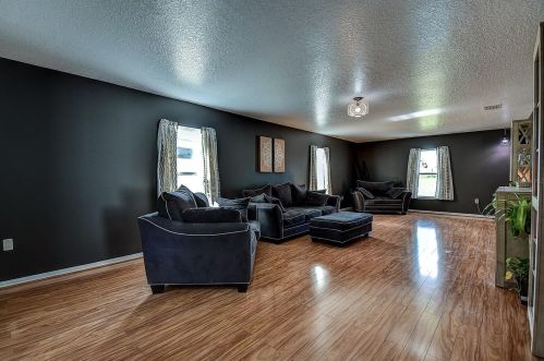 13215 Waterford Castle Dr, Dade City FL  33525-5213 exterior
