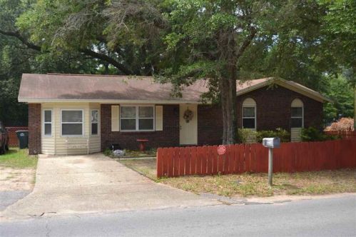 6409 Hunter St, Milton, FL 32570-3209