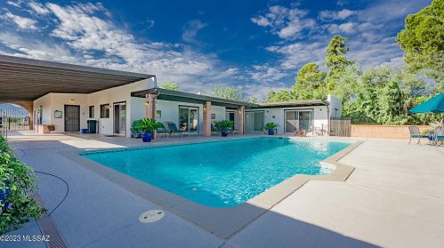 868 Quail Dr, Green Valley, AZ 85622-3431