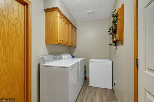 26 Willow Creek Dr, Saint Cloud MN  56387-1643 exterior