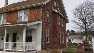 320 6th St, Perkasie PA  18944-1431 exterior