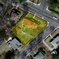 186 Woodward St, Newton MA  02461-1341 aerial view