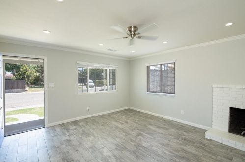 498 Cloverland Way, Valley Home CA 95361-2604 exterior