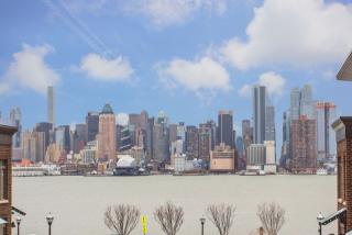 20 Cambridge Way, Union City NJ  07086-6660 exterior