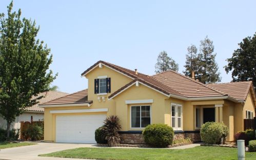 5712 Rose Hill Ct, Riverbank, CA 95367-9572