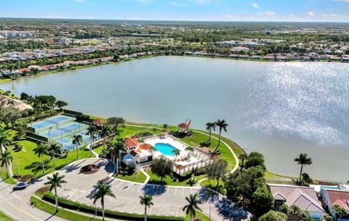 7791 Esmeralda Way, Naples, FL 34109-1788