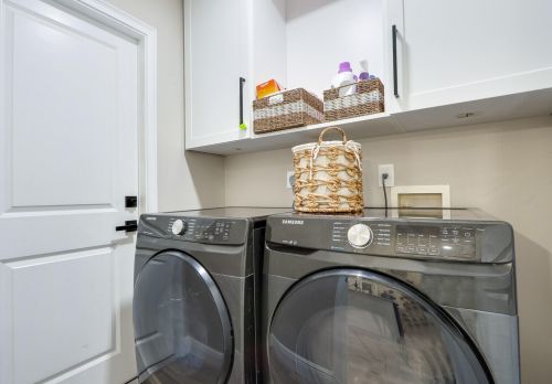 454 Saginaw Ave, Fort Pierce FL  34953-5990 exterior