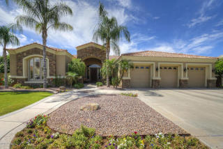 4449 Encinas Ave, Gilbert, AZ 85234-7476
