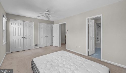 506 Sturbridge Ct, Flemington NJ  08822-2020 exterior