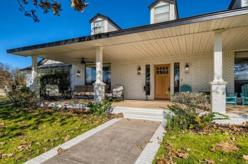 1040 Brush Creek Rd, Argyle TX  76226 exterior