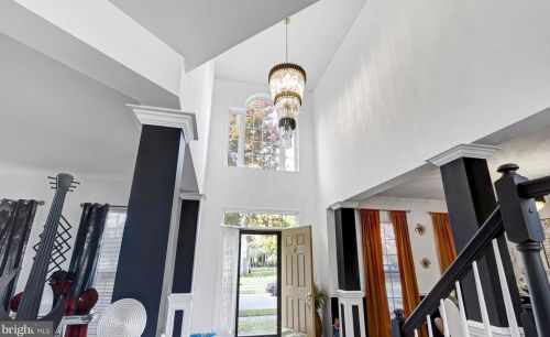 515 Florence Fields Ln, New Castle DE  19720-8752 exterior