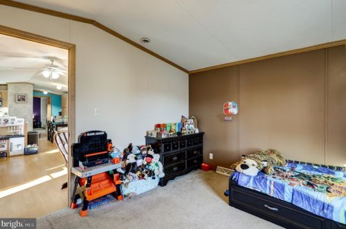 961 Rettew Ml Rd, Ephrata PA  17522-1871 exterior