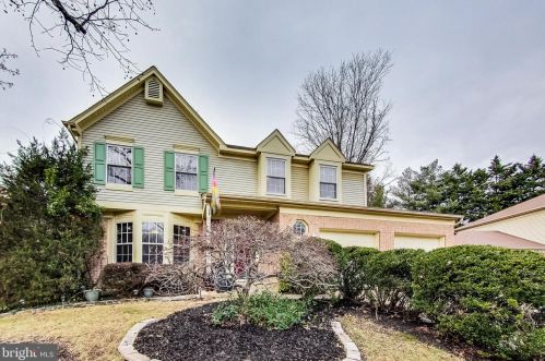 4486 Andy Ct, Woodbridge, VA 22193-3142