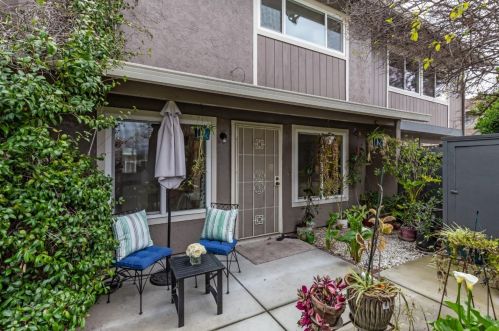 4863 Cherrythorne Ln, San Jose, CA 95129-1957