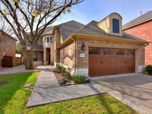 12522 Enchanted Forest Dr, Austin TX  78727-5805 exterior
