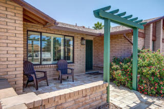 6213 Corrine Dr, Glendale, AZ 85304-1719