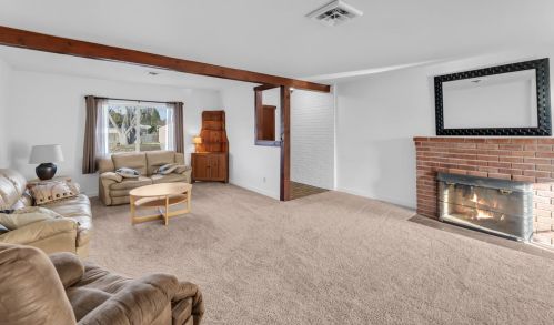 8428 Central Ave, Citrus Heights CA  95662-3225 exterior