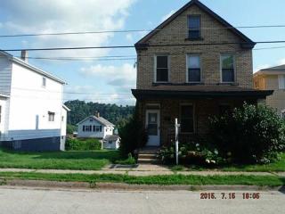 528 Walnut St, Springdale, PA 15144-1415