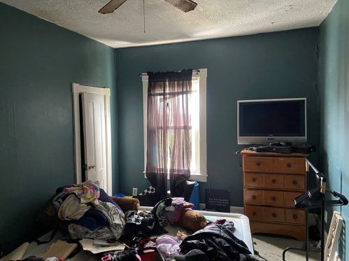 100 Clark St, New Bedford MA 02740-7102 exterior