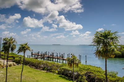 12690 Overseas Hwy, Marathon, FL 33050-3537