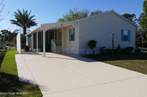 801 Lychee Dr, Sebastian, FL 32976-2573