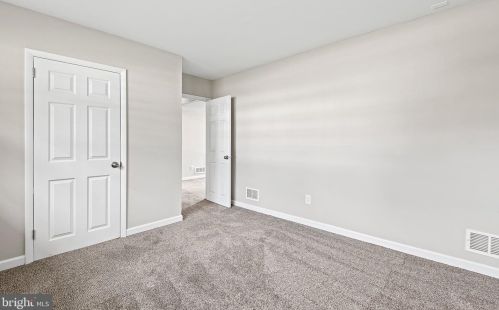 1104 Overhill Ct, Wilmington DE  19810-3108 exterior