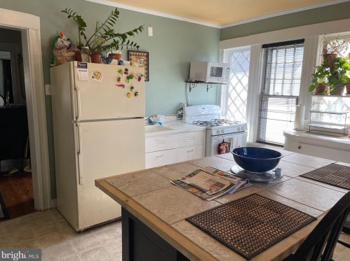 27 Washington Ave, Camden NJ  08108-3715 exterior