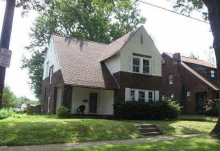 561 Saint Leger Ave, Akron, OH 44305-2822