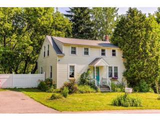 169 Bay Rd, Colchester, VT 05446-7577