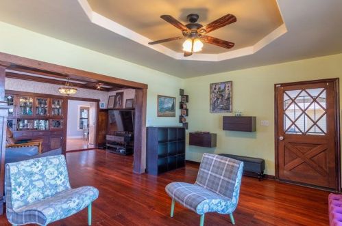 1045 West St, Hollister, CA 95023-4713