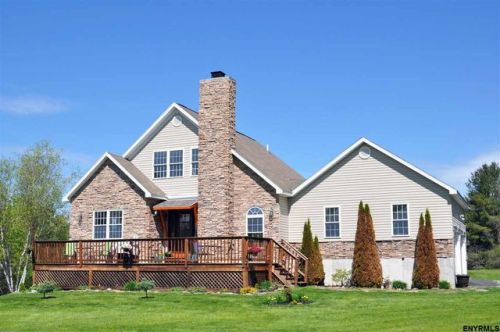 427 Hardin Rd, Braman Corners, NY 12053-3735