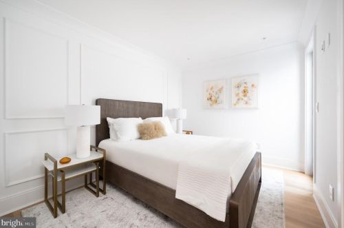 3302 Cleveland Ave, Washington DC 20008-3456 exterior