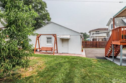 229 Delmore Ave, South Plainfield NJ  07080-3207 exterior