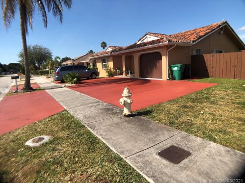 14337 100th Ln, Miami FL  33186-6962 exterior