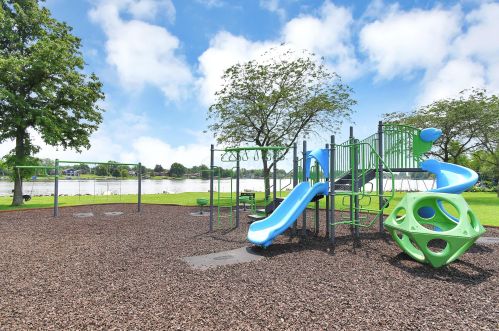 1884 Shoshone Dr, London OH  43140-9020 exterior