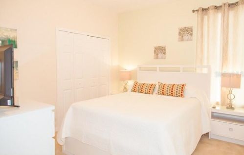 919 Emerald Green Ct, Kissimmee FL 34746-6142 exterior