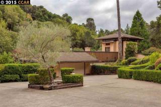 12 Tara Rd, Orinda, CA 94563-3117