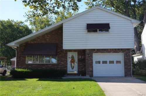 43 Shore Blvd, Buffalo, NY 14218-1717