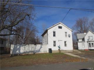 21 Walnut St, Danbury CT  06811-4807 exterior