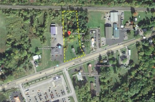 12830 Broadway St, Townline, NY 14004-1222