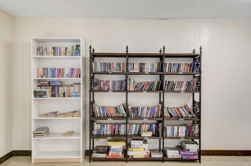 10 Wendy Cir, Grass Valley CA  95945-7037 exterior