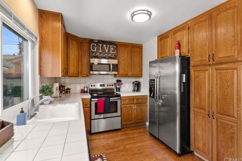 790 Micmac Dr, Placentia CA  92870-1622 exterior