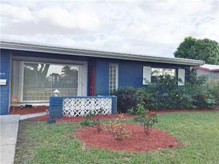 3215 Lee St, Hollywood, FL 33021-3713