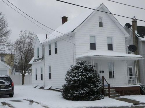 126 Russell St, Warren, PA 16365-2971