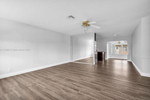 2736 Ponce De Leon Blvd, Delray Beach, FL 33445-5880