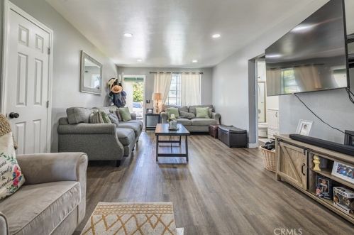 11631 Mac Duff St, Garden Grove CA  92841-1947 exterior