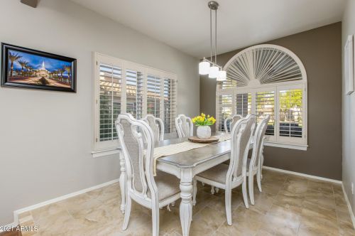 1321 Clear Spring Dr, Gilbert AZ  85233-6601 exterior